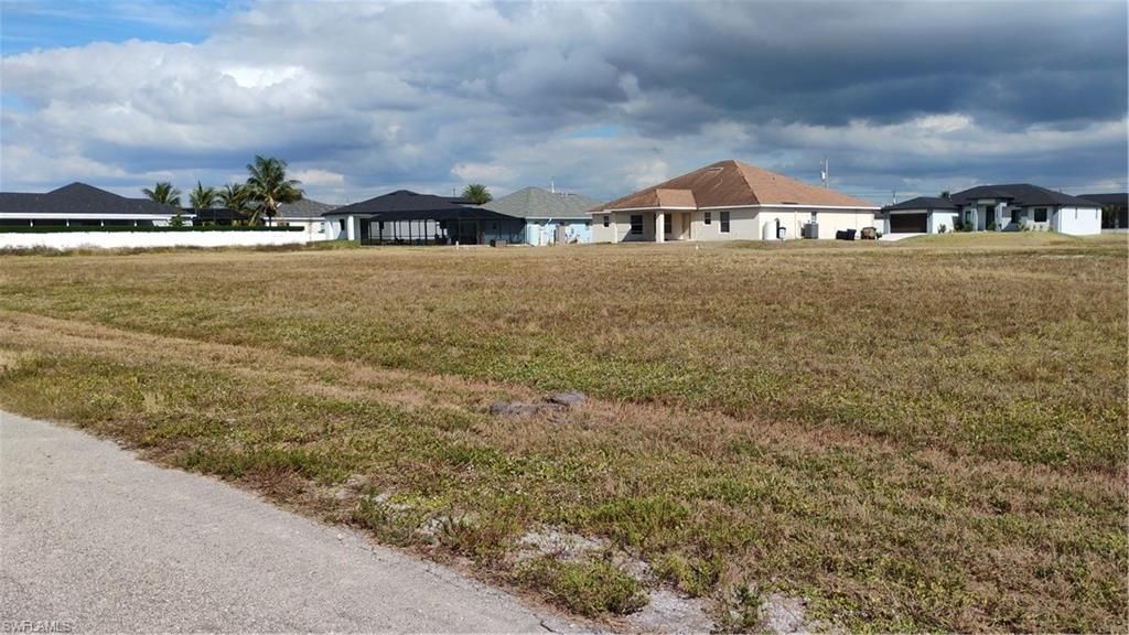 1439 NW 37th PL, CAPE CORAL, FL 33993 — photo 5