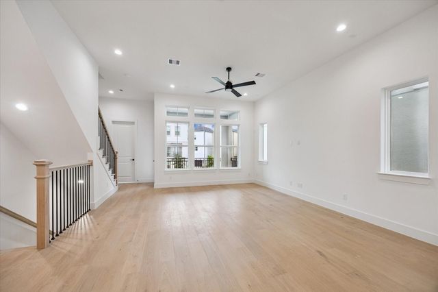 3707 Somerset York Lane, Houston, TX 77055