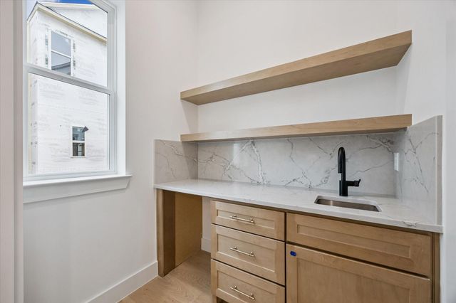 3707 Somerset York Lane, Houston, TX 77055