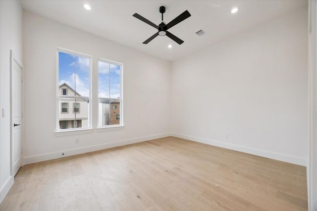 3707 Somerset York Lane, Houston, TX 77055