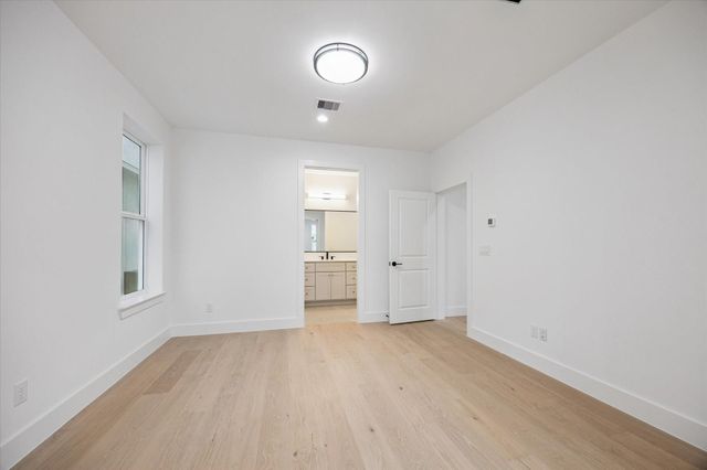 3707 Somerset York Lane, Houston, TX 77055