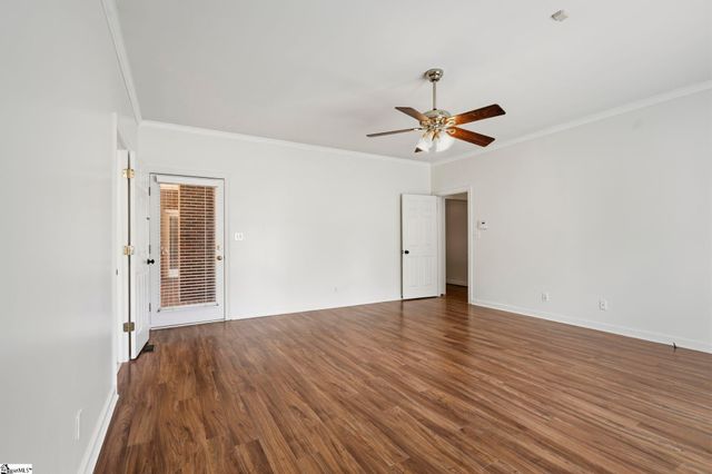 313 N Oakley Lane, Spartanburg, SC 29301