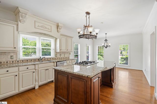 313 N Oakley Lane, Spartanburg, SC 29301