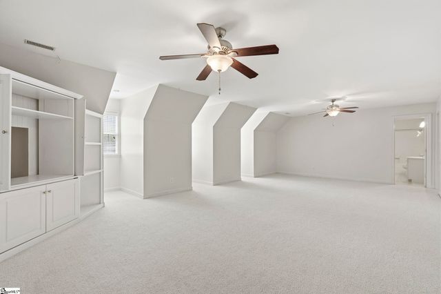 313 N Oakley Lane, Spartanburg, SC 29301