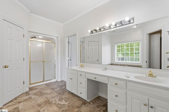 313 N Oakley Lane, Spartanburg, SC 29301