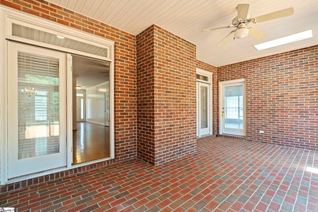 313 N Oakley Lane, Spartanburg, SC 29301