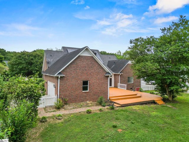 313 N Oakley Lane, Spartanburg, SC 29301