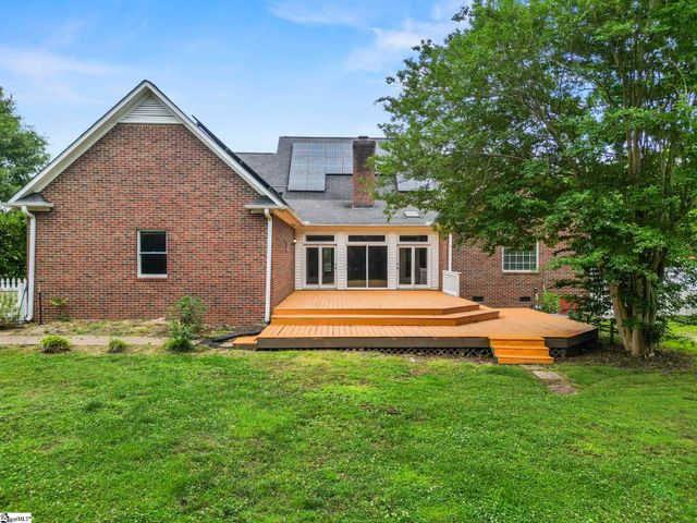 313 N Oakley Lane, Spartanburg, SC 29301