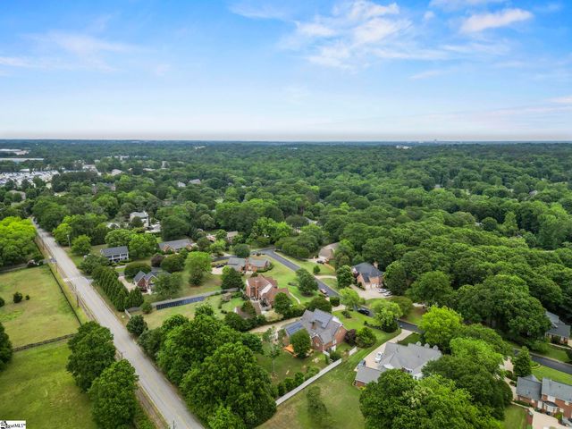 313 N Oakley Lane, Spartanburg, SC 29301