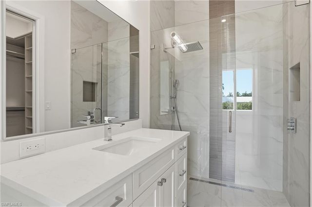 623 Park Shore DR, Naples, FL 34103