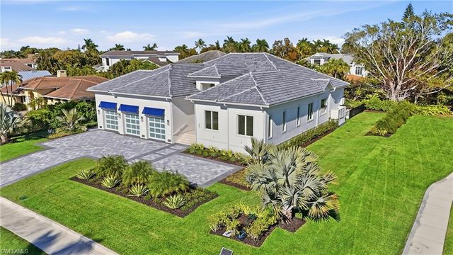 623 Park Shore DR, Naples, FL 34103