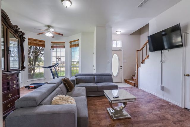 6712 SUNDANCE Circle, Joshua, TX 76058