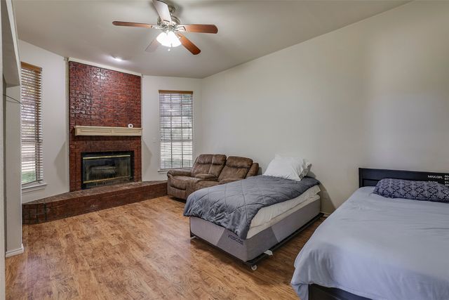 6712 SUNDANCE Circle, Joshua, TX 76058