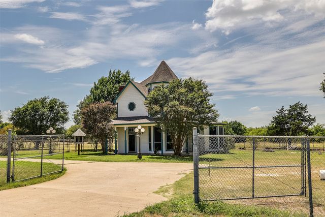 6712 SUNDANCE Circle, Joshua, TX 76058