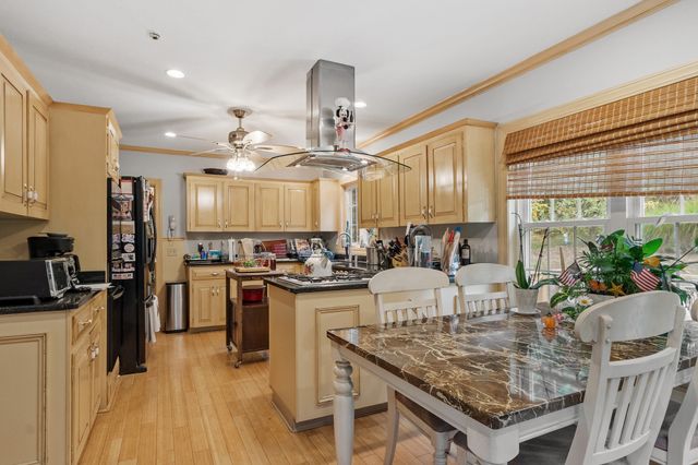 340 Purgatory Road, Northbridge, MA 01588