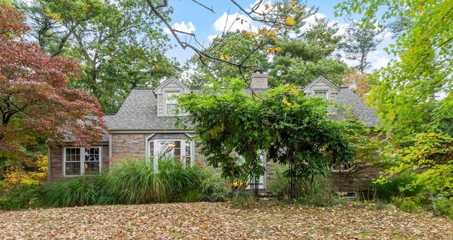 340 Purgatory Road, Northbridge, MA 01588