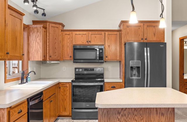 1201 Olivia Street SE, New Prague, MN 56071