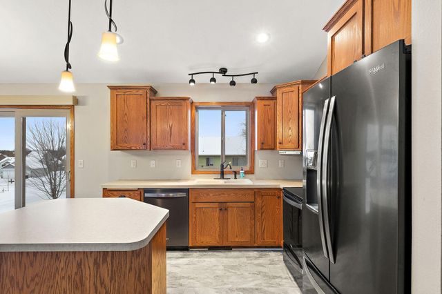 1201 Olivia Street SE, New Prague, MN 56071