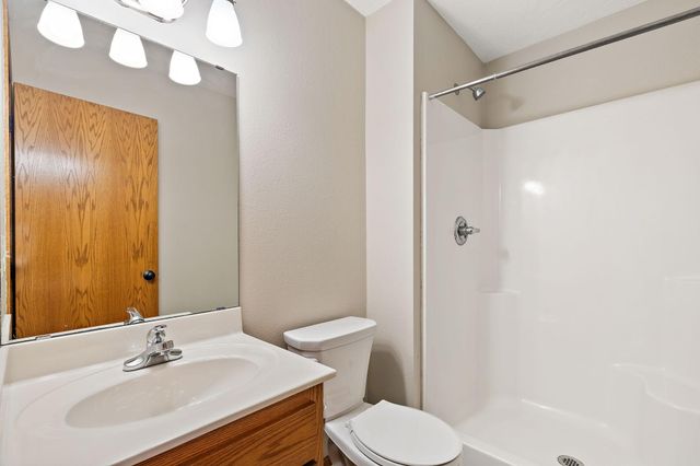 1201 Olivia Street SE, New Prague, MN 56071