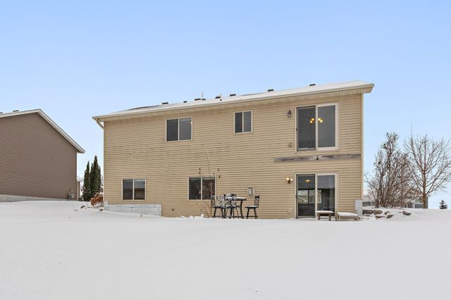 1201 Olivia Street SE, New Prague, MN 56071