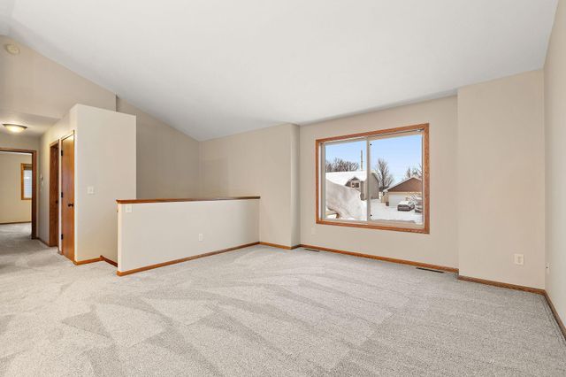 1201 Olivia Street SE, New Prague, MN 56071