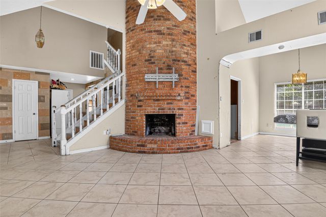 14811 Charlmont Drive, Houston, TX 77083