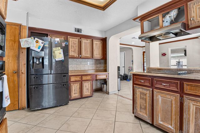 14811 Charlmont Drive, Houston, TX 77083
