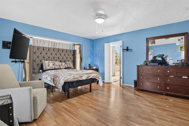 14811 Charlmont Drive, Houston, TX 77083