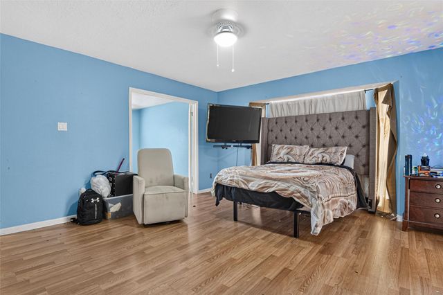 14811 Charlmont Drive, Houston, TX 77083