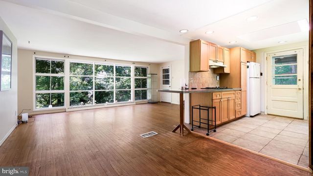 42 W RIDGE RD, Media, PA 19063