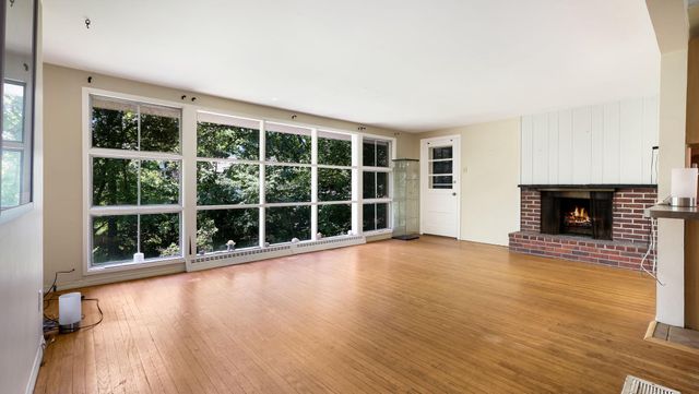 42 W RIDGE RD, Media, PA 19063