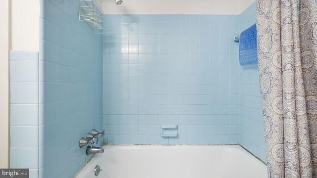 42 W RIDGE RD, Media, PA 19063