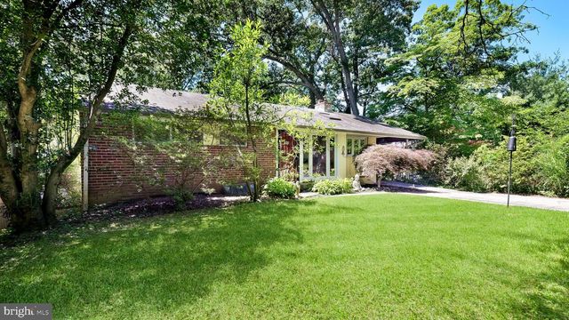 42 W RIDGE RD, Media, PA 19063