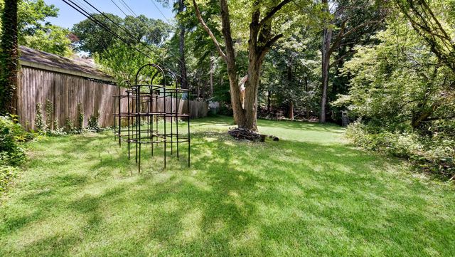 42 W RIDGE RD, Media, PA 19063