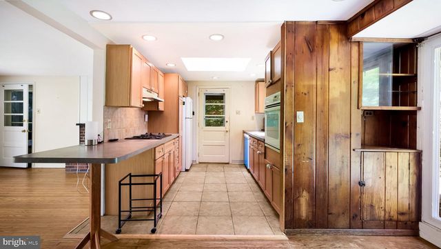 42 W RIDGE RD, Media, PA 19063