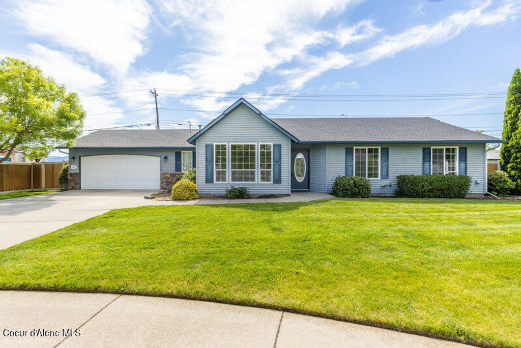 1555 W BENJAMIN AVE, Coeur D'alene, ID 83815
