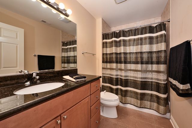 843 N Franklin Avenue, Palatine, IL 60067