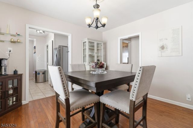 621 Spruce St, Roselle Boro, NJ 07203