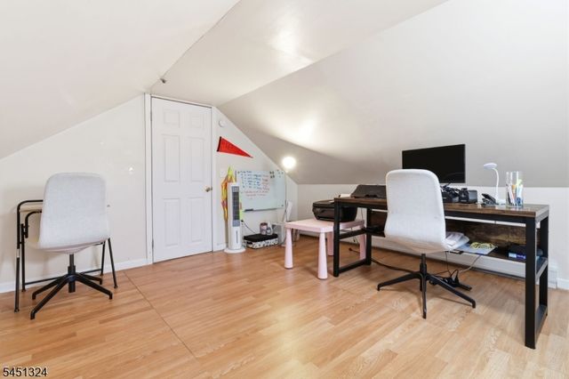 621 Spruce St, Roselle Boro, NJ 07203