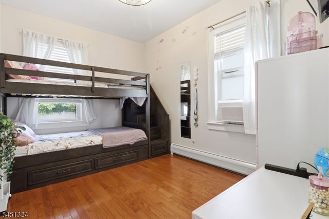 621 Spruce St, Roselle Boro, NJ 07203