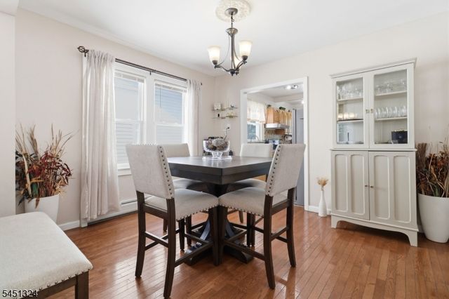 621 Spruce St, Roselle Boro, NJ 07203