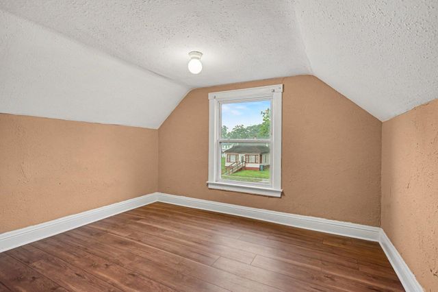 2128 Hoyt Street, Muskegon Heights City, MI 49444