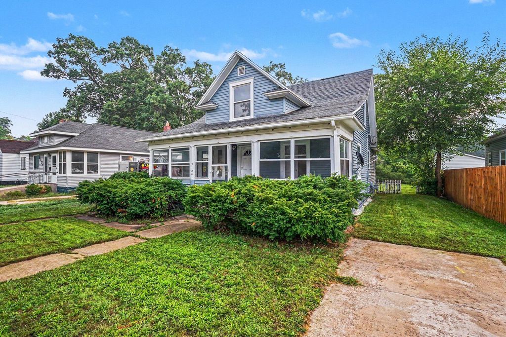 2128 Hoyt Street, Muskegon Heights City, MI 49444