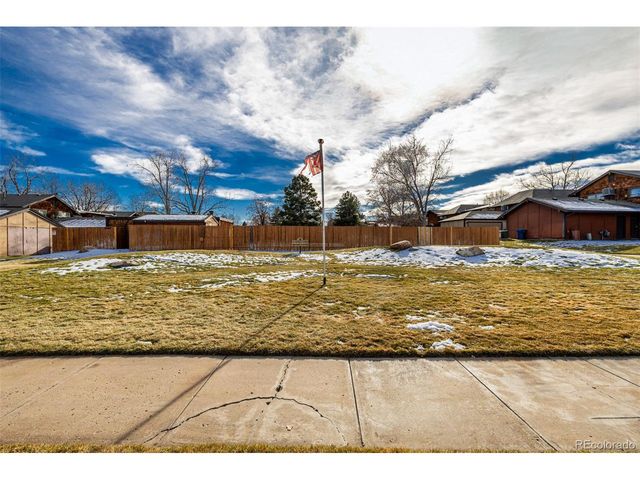 14483 E Arizona Ave, Aurora, CO 80012