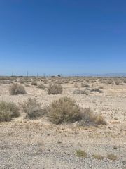 2444 Sea Shore Avenue, Thermal, CA 92274