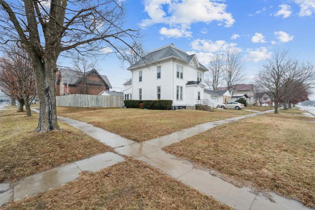 200 E Butler Street, Manchester, IA 52057