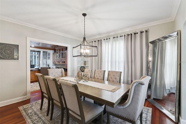 910 ALAMEDA STREET, Orlando, FL 32804