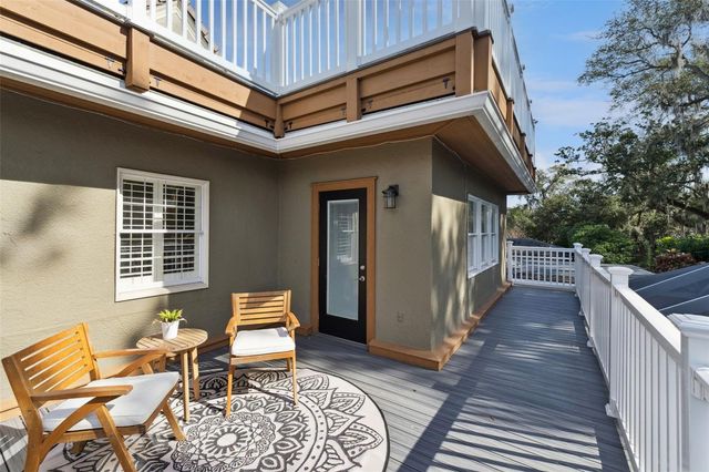 910 ALAMEDA STREET, Orlando, FL 32804