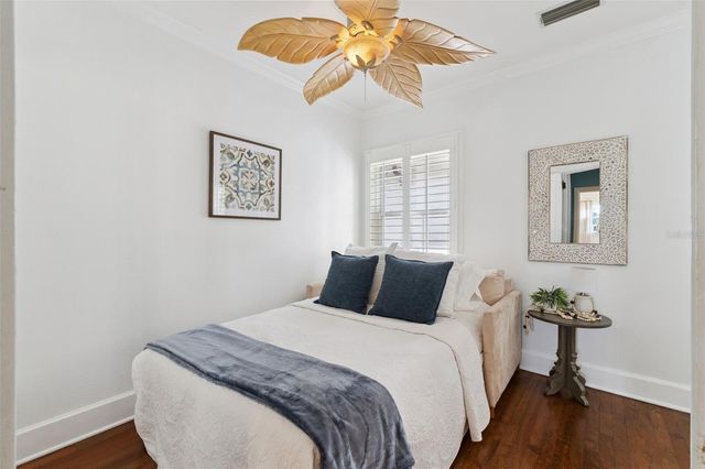 910 ALAMEDA STREET, Orlando, FL 32804