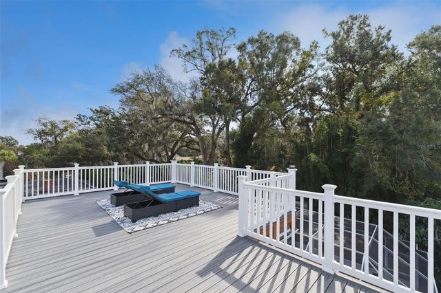 910 ALAMEDA STREET, Orlando, FL 32804